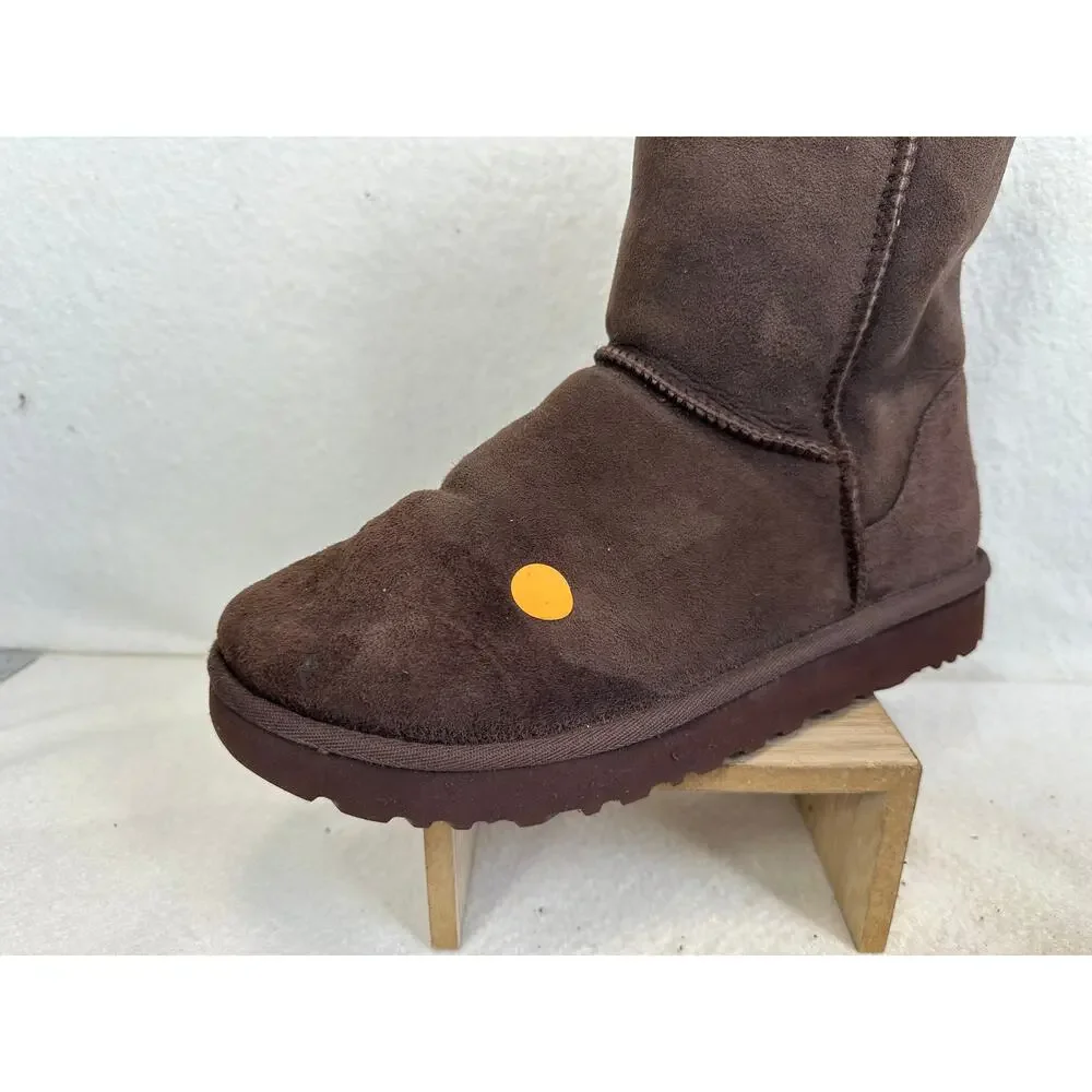 UGG Classic II Genuine Shearling Lined Short Boot Burnt Cedar SZ 9